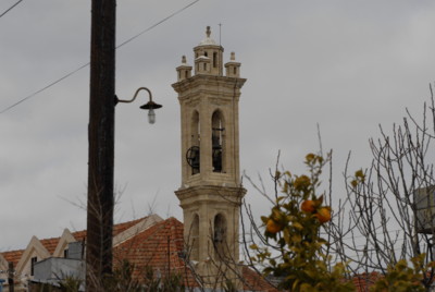 Ortschaft Omodos auf Zypern, Heiligkreuz Kloster, Kirchturm