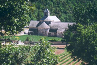 Die berühmte Zisterzienser-Abtei Senanque bei Gordes