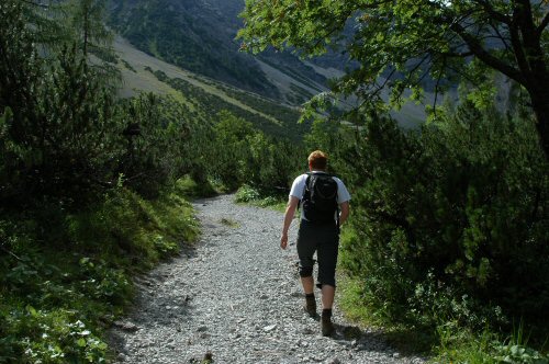 Weg von der Gramaialm zur Lamsenjochhütte