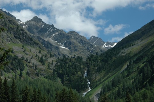 Weg zum Hohenzollernhaus im Oberinntal