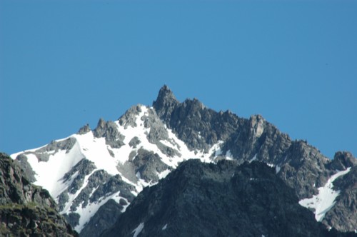 Vom Hohenzollernhaus aus hat man einen herrlichen Blick auf die umliegenden Berge - hier auf die Hennesiglspitzen. Diese Berge gehören noch zu den westlichen Ötztaler Alpen 