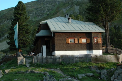 Hohenzollernhaus im Oberinntal