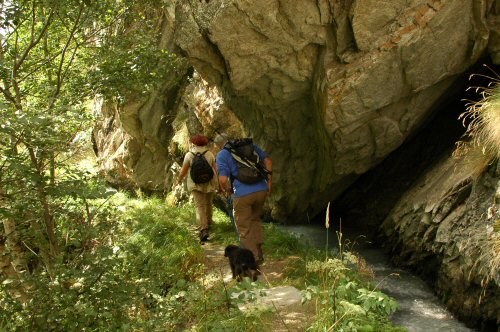 Rückweg von Ze Steinu nach Ausserberg im Oberwallis