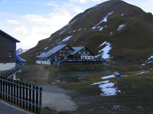 Gasthaus im Skigebiet im Engstlental